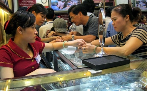 Đầu cơ vàng, chứng khoán: Cú sốc nặng - 1 Hoa mắt vì vàng, chứng khoán