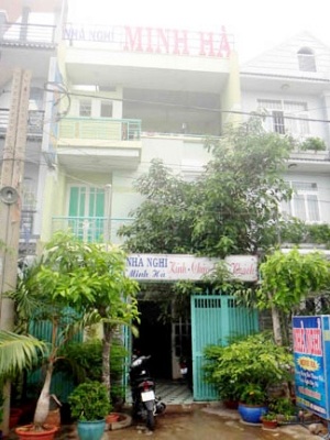 Nhà nghỉ Minh Hà - nơi Luận bắt cóc và giam giữ con tin.