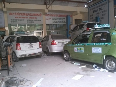 Trụ sở của hãng taxi Trung Việt.