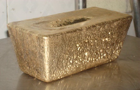 Vàng thỏi xuất khẩu của Công ty Bồng Miêu.