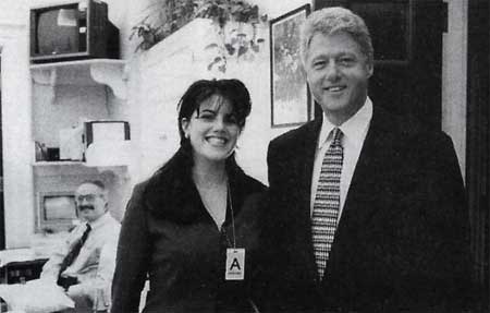 Tiết lộ đoạn băng Monica gạ tình Bill Clinton - 1 Tiết lộ đoạn băng Monica gạ tình Bill Clinton