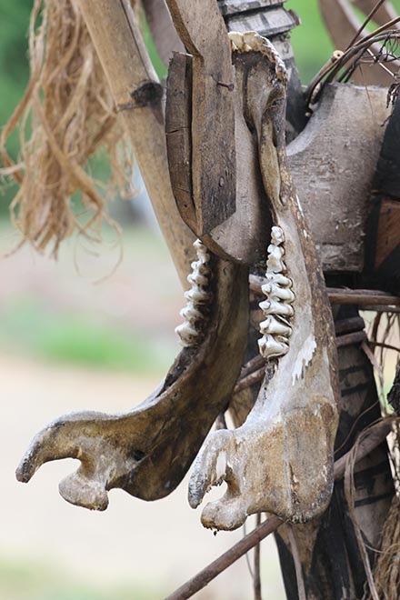 Bùa chú của người Brâu.