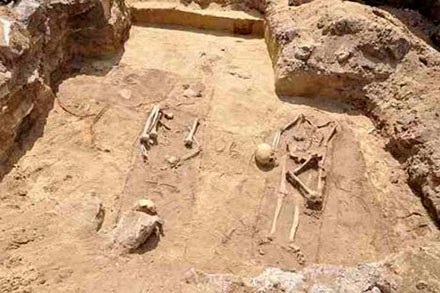 Bí ẩn trong khu nghĩa địa “ma cà rồng” vừa được khai quật