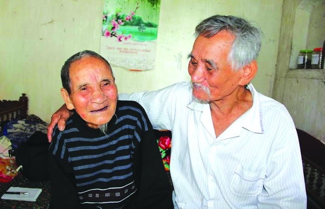 Ly kỳ chuyện hài nhi chết đi sống lại ở Nghệ An - 1 Ly kỳ chuyện hài nhi chết đi sống lại ở Nghệ An