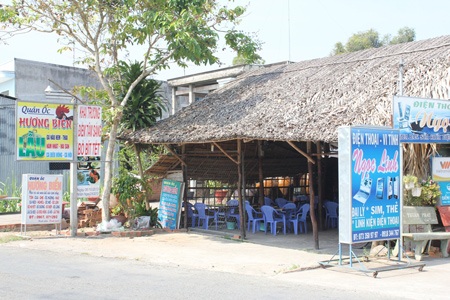 Vụ "viện trợ 10 tỷ USD": Ngỡ ngàng chân tướng "đối tác" thực hiện dự án khủng - 4 Bên trong và bên ngoài công ty