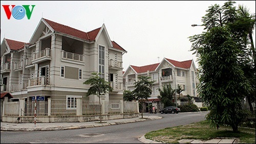 TS Alan Phan: Thị trường bất động sản cốt lõi là giá! - 2 TS Alan Phan