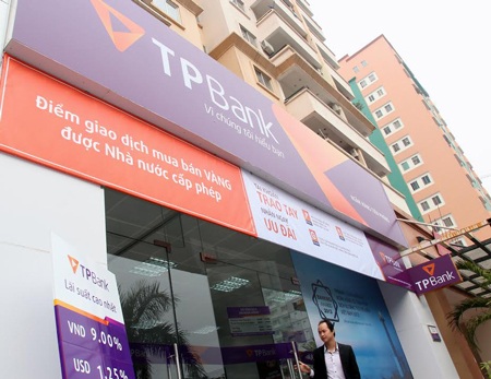 TPBank lên tiếng về trách nhiệm lãnh đạo trong vụ Huyền Như - 1 TPBank khẳng định không ảnh hưởng gì từ vụ siêu lừa Huyền Như
