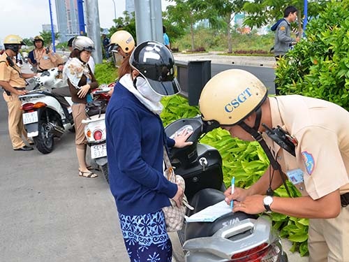 Được nộp phạt thẳng cho CSGT - 1 Được nộp phạt thẳng cho CSGT