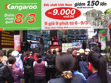 Nhiều người chen chân tìm hiểu và mua bộ nồi giá rẻ bất ngờ của Kangaroo