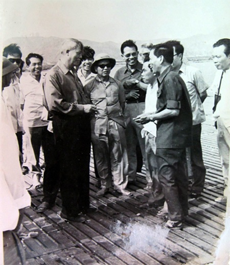 Tư lệnh đường ống thành Bộ trưởng Dầu khí - 1 Tư lệnh đường ống thành Bộ trưởng Dầu khí