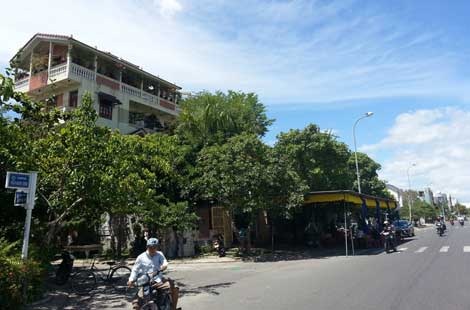 Chuyện đời đại gia Đà Nẵng nã súng vào đầu tự tử - 1 Căn biệt thự khủng của vợ chồng ông H. tại quận Sơn Trà, TP Đà Nẵng.
