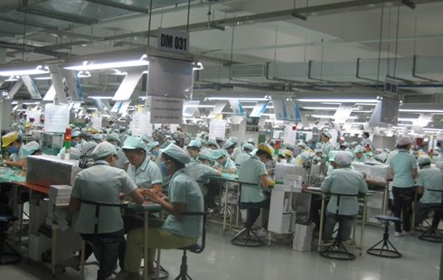 “Bi hài” cử nhân giấu bằng, xin làm công nhân để... lấy tiền “chạy” biên chế - 1 “Bi hài” cử nhân giấu bằng, xin làm công nhân để... lấy tiền “chạy” biên chế