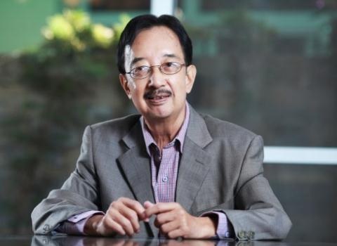 TS Alan Phan: Kền kền lợi dụng giá bất động sản đang xuống? - 1 Chuyên gia kinh tế - TS Alan Phan