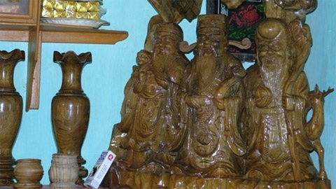 Độc nhất thế giới: ‘Vương quốc’ cây vô sinh ở Tây Nguyên - 3 Các sản phẩm mỹ nghệ làm từ thủy tùng