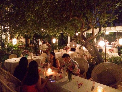 Biệt thự của gia đình Lý Quí Khánh nằm trong một khu vực riêng biệt với thế giới bên ngoài.