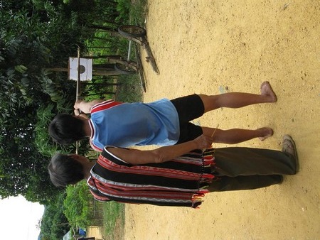 Những anh hùng huyền thoại giữa đại ngàn Trường Sơn - 4