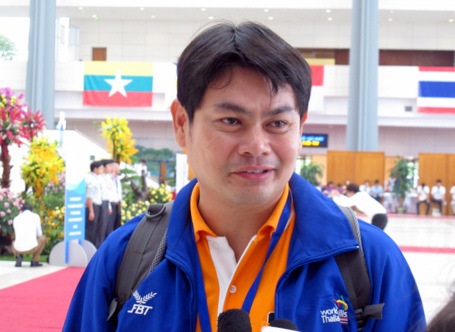 Ông Mukcherd
Vacharapong - chuyên gia nghề Hàn của đoàn Thái Lan