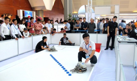 Quyết liệt vào phút cuối