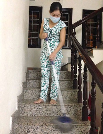 Người giúp việc vẫn chưa được ký hợp đồng - 1 Đã có quy định nghề nghiệp, nhưng người giúp việc gia đình vẫn bị “bỏ quên”