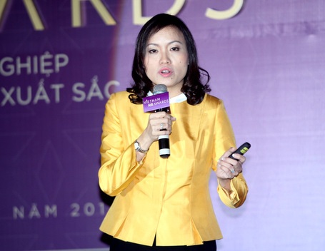 Vietnam HR Awards 2014: Vinh danh doanh nghiệp có chính sách nhân sự xuất sắc - 3 Bà
Tiêu Yến Trinh, Phó Trưởng ban tổ chức, TGĐ Cty Talentnet