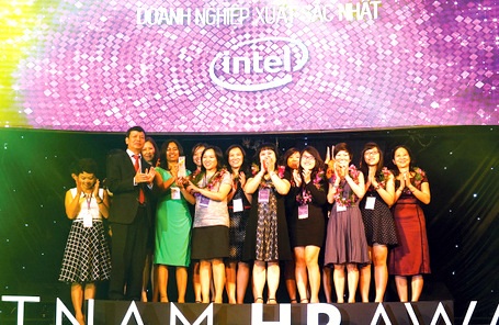 Vietnam HR Awards 2014: Vinh danh doanh nghiệp có chính sách nhân sự xuất sắc - 1 Vinh danh các doanh nghiệp có chính sách nhân sự xuất sắc