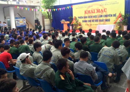 Bộ đội xuất ngũ: Thiếu định hướng sẽ tìm việc, học nghề không phù hợp - 1 Bộ đội xuất ngũ: Thiếu định hướng sẽ khó trong học nghề và tìm việc làm