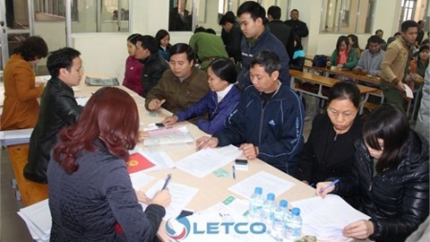 Điều chỉnh lương có cần ký phụ lục hợp đồng? - 1 Ký Hợp đồng lao động (ảnh minh họa)