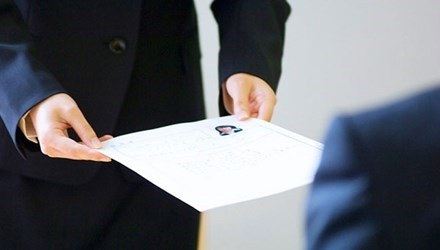 Cẩn trọng trước “bẫy” giới thiệu việc làm - 1 Cẩn trọng trước “bẫy” giới thiệu việc làm
