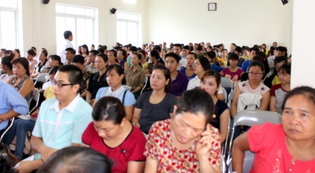 Thông tin việc làm, học nghề thu hút đông đảo lao động nông nghiệp quận Long Biên