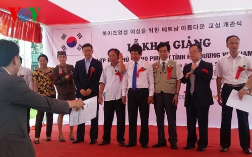 Hàn Quốc hỗ trợ đào tạo nguồn lao động nữ cho tỉnh Hải Dương - 2 Lễ khai giảng “Lớp học Thú vị” tại Trung tâm Dạy nghề của tỉnh Hải Dương.