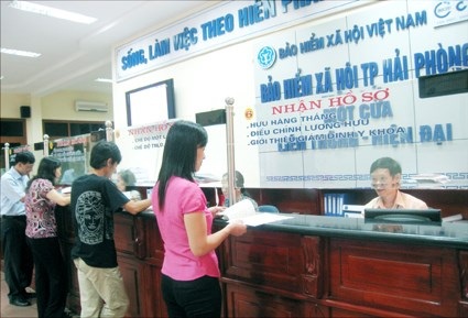 Mức phạt chậm đóng bảo hiểm xã hội cho người lao động năm 2015? - 1 Mức phạt chậm đóng bảo hiểm xã hội cho người lao động năm 2015?