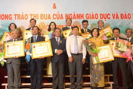 226 tập thể, cá nhân tại TPHCM được vinh danh vì những đóng góp cho sự nghiệp giáo dục