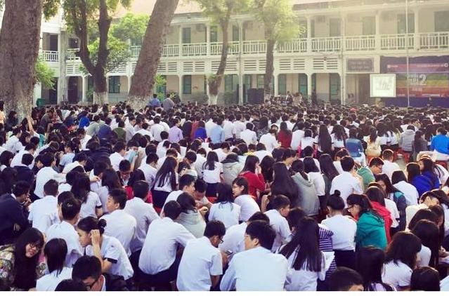 44% bạn trẻ đồng tính bị kỳ thị tại học đường - 2 Học trò trường THPT Lê Quý Đôn, TPHCM được tập huấn kiến thức về đồng tính (Ảnh: ICS)