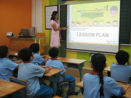 TP.HCM: Mở rộng dạy tích hợp nhiều môn học bằng tiếng Anh - 1 Hàng chục trường tham gia chương trình tiếng Anh tích hợp