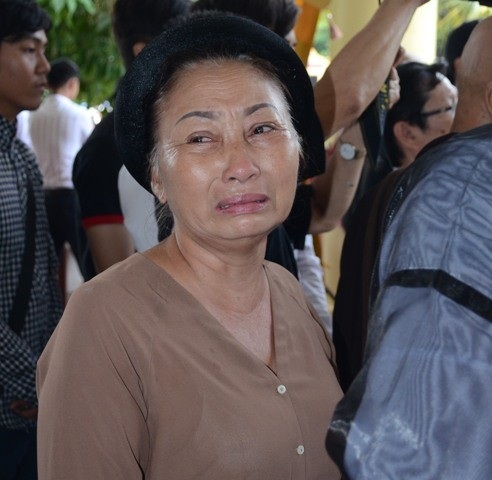 Nước mắt người lớn tuổi