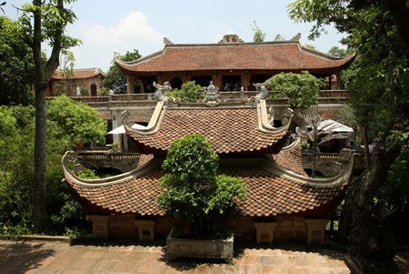 Việt phủ Thành Chương: Đã từng bị phạt vì xây trên đất rừng đặc dụng - 1 Việt phủ Thành Chương là địa điểm du lịch hút khách