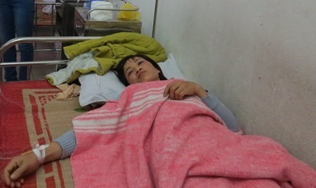 Vừa đi làm trở lại sau tết, chị Thanh đã phải nhập viện vì ngộ độc thực phẩm