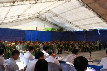 Các bị cáo tại phiên phúc thẩm sáng nay