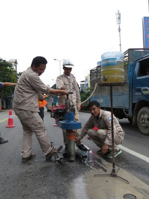 Sắp khắc phục “ruộng bậc thang” trên quốc lộ 5 - 3 Tình trạng hằn lún đang được Bộ GTVT vào cuộc xử lý ráo riết