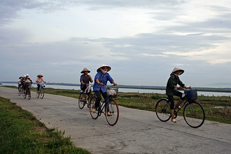 Tìm lại những triền đê Hà Nội - 8 Tìm lại những triền đê Hà Nội - 8