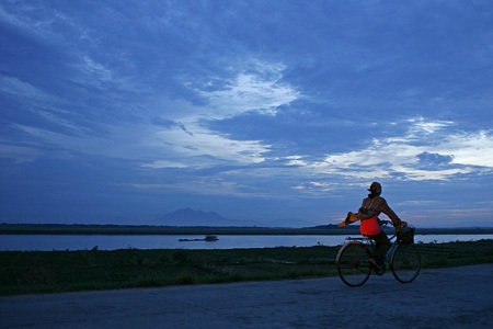 Tìm lại những triền đê Hà Nội - 9 Tìm lại những triền đê Hà Nội - 9