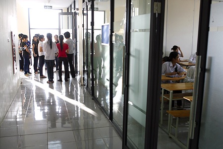 Hình ảnh ngày thi đại học đầu tiên - 10 Hình ảnh ngày thi đại học đầu tiên - 10