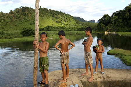 Hồ đập Khe Nhã - Cảnh vương lòng người - 11 Hồ đập Khe Nhã - Cảnh vương lòng người - 11