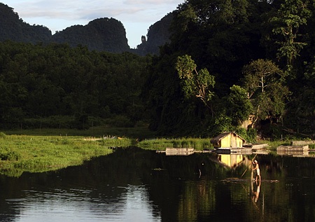 Hồ đập Khe Nhã - Cảnh vương lòng người - 5 Hồ đập Khe Nhã - Cảnh vương lòng người - 5