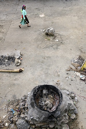 Chợ Đồng Văn mới - sân khấu lạnh lẽo - 18 Chợ Đồng Văn mới - sân khấu lạnh lẽo - 18