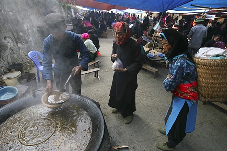 Chợ Đồng Văn mới - sân khấu lạnh lẽo - 5 Chợ Đồng Văn mới - sân khấu lạnh lẽo - 5