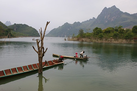 Âu lo vùng đất “lạ” - 1 Âu lo vùng đất “lạ” - 1