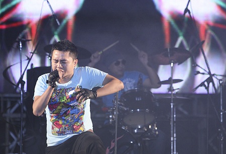 Rock Storm 2011 - Không có bất ngờ... - 15 Rock Storm 2011 - Không có bất ngờ... - 15