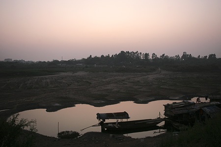 “Vườn địa đàng” từ phù sa sông Mẹ - 16 “Vườn địa đàng” từ phù sa sông Mẹ - 16