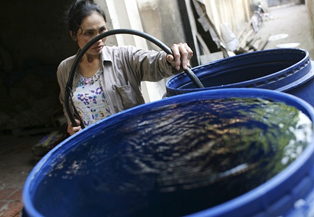 Chàng Sơn chìm trong cơn khát